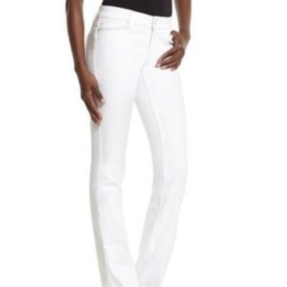 WHBM white stretchy denim jeans. Sexy and classy size 8